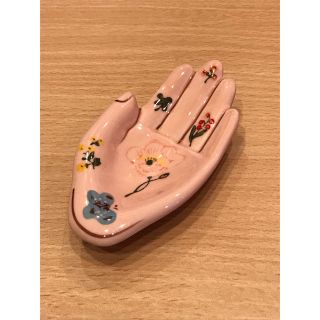 Anthropologie(小物入れ)のフリマアイテム一覧 Anthropologie(小物入れ)のフリマアイテム一覧