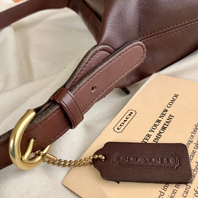 COACH(コーチ)のレアモデル 希少 オールドコーチ ショルダーバッグ チョコ ブラウン ビンテージ レディースのバッグ(ショルダーバッグ)の商品写真