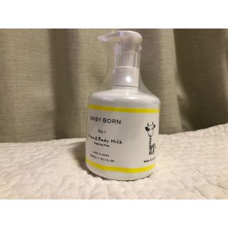 マザー(mother)のBABY BORN フェイス&ボディミルク　無香料　300ml(ベビーローション)