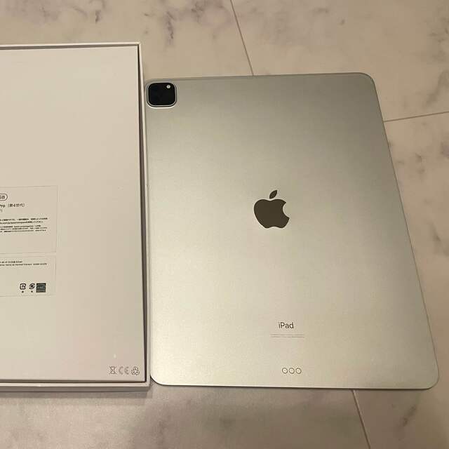 【Apple】iPad Pro 12.9 インチ 第4世代 512GB シルバー