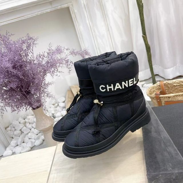 ーズです CHANEL - シャネルスノーシューズの通販 by あー|シャネル