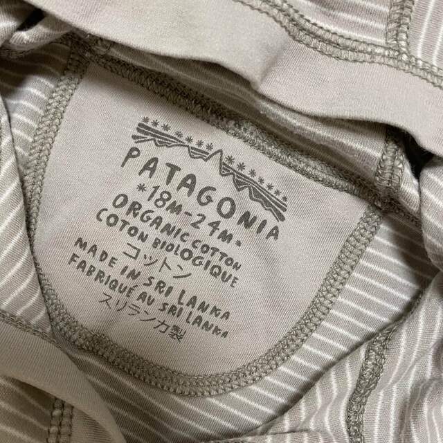 patagonia(パタゴニア)のPatagoniaパタゴニアオーガニックコットンパーカー18-24M 90㎝ キッズ/ベビー/マタニティのキッズ服男の子用(90cm~)(ジャケット/上着)の商品写真