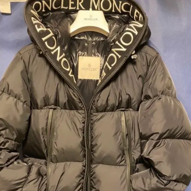 待望☆】 MONCLER モンクレール ダウン サイズ3 - ダウンジャケット