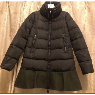 モンクレール(MONCLER)のモンクレール  ダウン　レディース(ダウンコート)