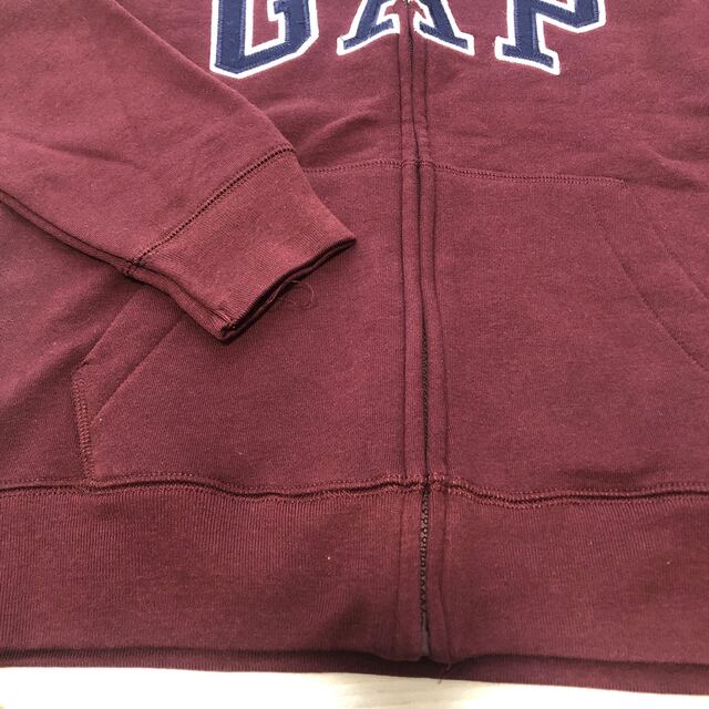 GAP Kids(ギャップキッズ)の140サイズ　あったか裏起毛　丈長めGAPパーカー キッズ/ベビー/マタニティのキッズ服男の子用(90cm~)(ジャケット/上着)の商品写真