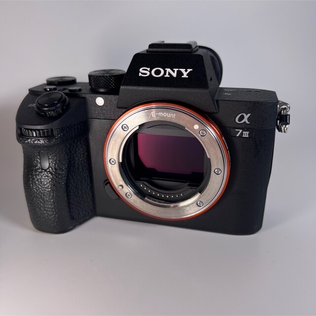 SONY フルサイズミラーレス一眼カメラ　α7III / ILCE-7M3