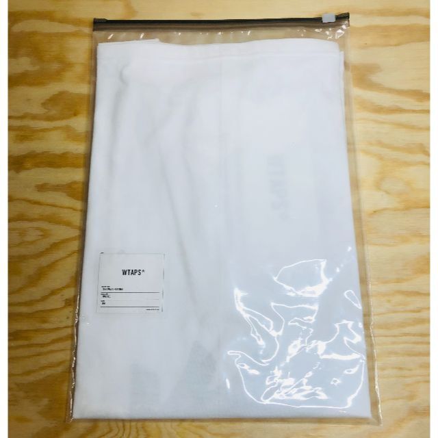 W)taps(ダブルタップス)のWTAPS MON T-SHIRT WHITE XL ダブルタップス 新品未開封 メンズのトップス(Tシャツ/カットソー(半袖/袖なし))の商品写真