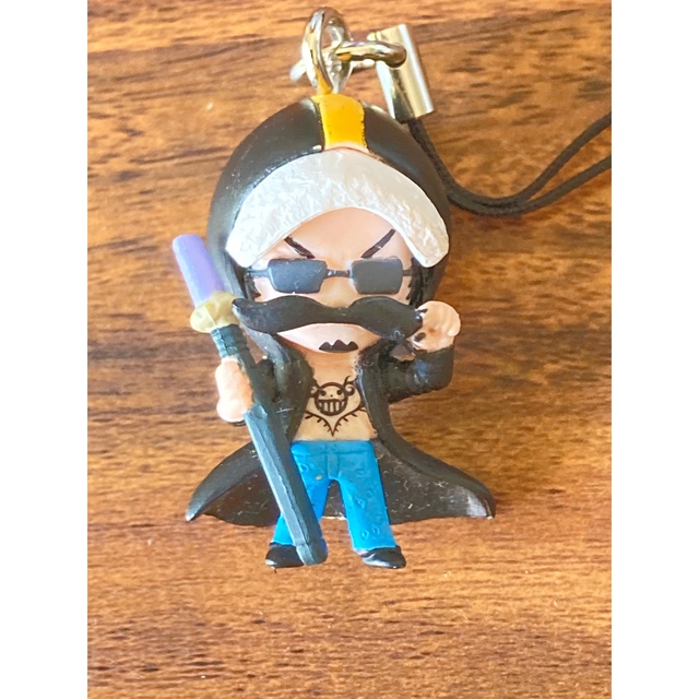 【売れ筋】 ワンピース フィギュア ストラップ キーホルダー マスコット ロー アニメグッズ 【売れ筋】 ワンピース フィギュア ストラップ キーホルダー マスコット ロー アニメグッズ
