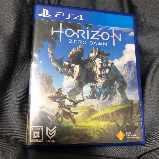 PlayStation4(プレイステーション4)のPS4 Horizon Zero Dawn 通常版 ゲームソフト  エンタメ/ホビーのゲームソフト/ゲーム機本体(家庭用ゲームソフト)の商品写真