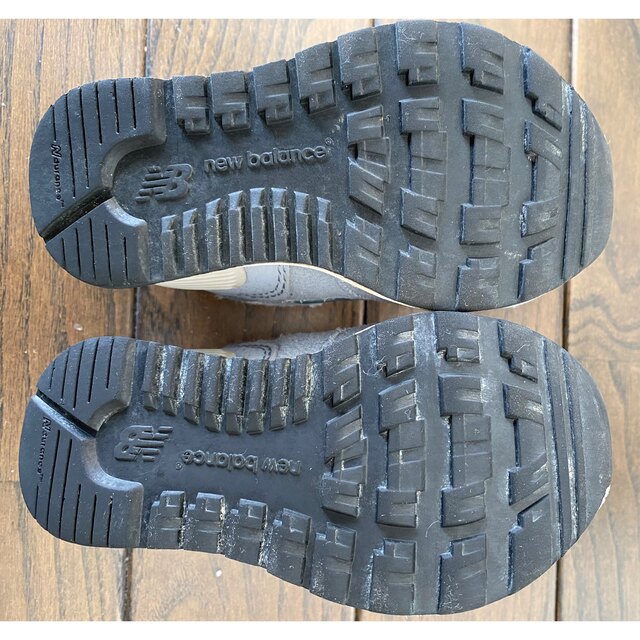 New Balance(ニューバランス)のベビー靴　New Balance 13cm グレー キッズ/ベビー/マタニティのベビー靴/シューズ(~14cm)(スニーカー)の商品写真
