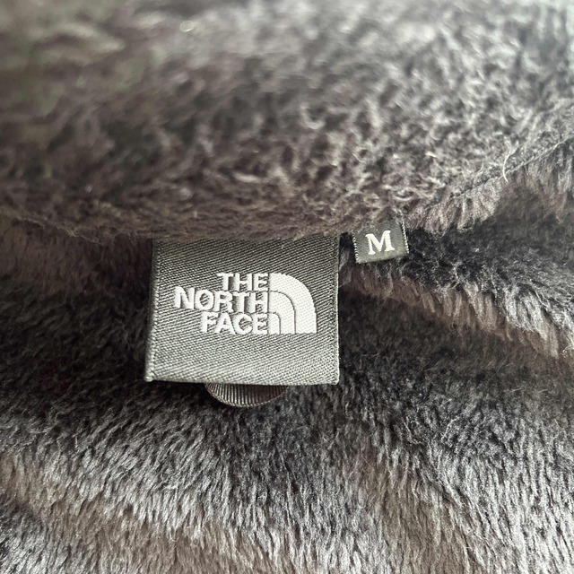 THE NORTH FACE(ザノースフェイス)の『美品』ノースフェイスアンタークティカバーサロフトジャケット メンズのジャケット/アウター(ブルゾン)の商品写真