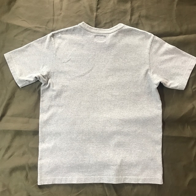 W)taps(ダブルタップス)のWTAPS DESIGN Tシャツ　グレー　Mサイズ メンズのトップス(Tシャツ/カットソー(半袖/袖なし))の商品写真