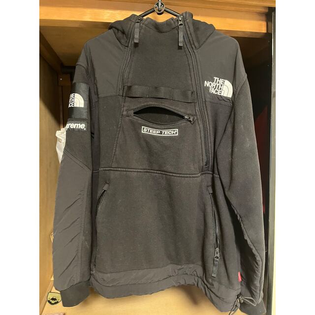 supreme THE NORTH FACE パーカー