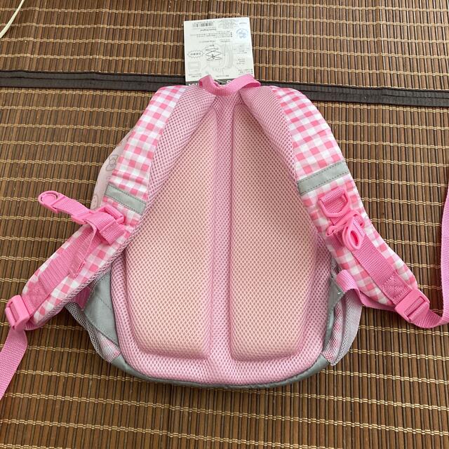 サンリオ(サンリオ)の【新品】キティーちゃんのリュックL 12.5ℓ キッズ/ベビー/マタニティのこども用バッグ(リュックサック)の商品写真