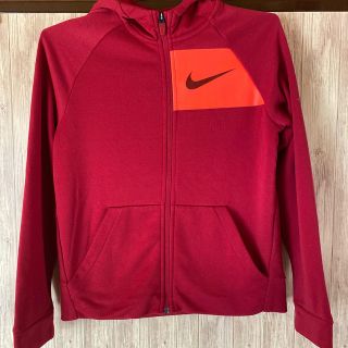 ナイキ(NIKE)のNIKEパーカー(ジャケット/上着)