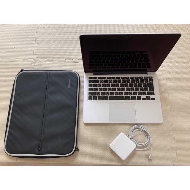 MacBook Pro (Retina, 13-inch, Mid 2014) 1