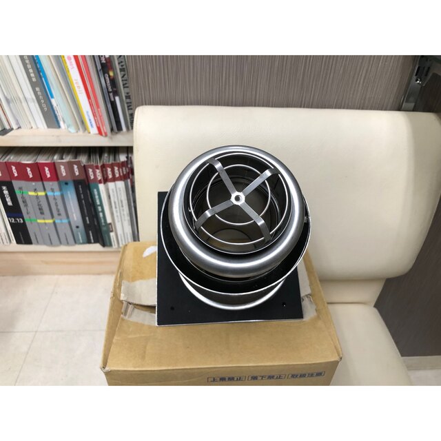 Rinnai - リンナイ ガス給湯器用 給排気筒トップ(直排気専用 Rinnai - リンナイ ガス給湯器用 給排気筒トップ(直排気専用