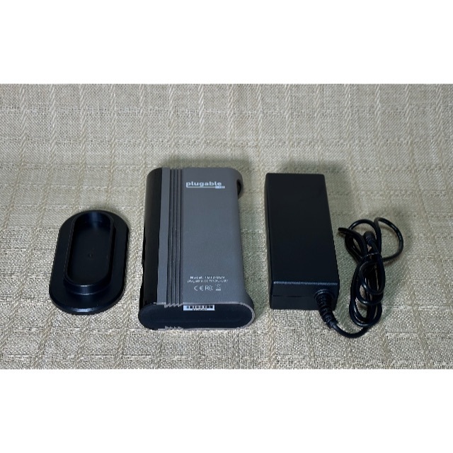 Plugable Thunderbolt３ドッキングステーション60W充電機能付