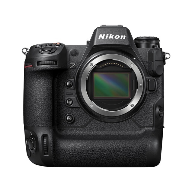 Nikon (ニコン) Z9 バッテリー  CFカード・ストラップ付きデジタル一眼