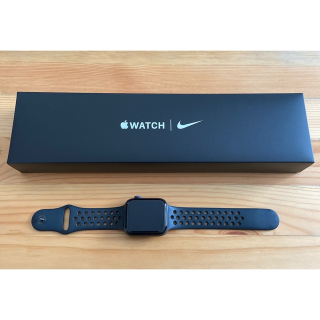 美品Apple Apple Watch Nike SE GPSモデル44mm-