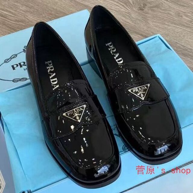 PRADA プラダ パテントレザー ローファー 極美品 chateauduroi.co