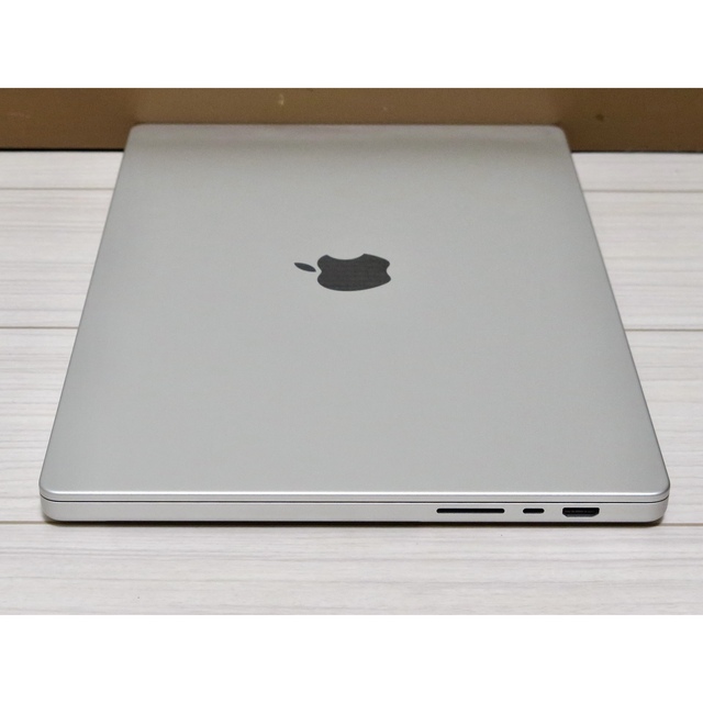 Mac (Apple)(マック)のM1Max MacBookPro 16 メモリ32GB SSD1TB AC＋ スマホ/家電/カメラのPC/タブレット(ノートPC)の商品写真