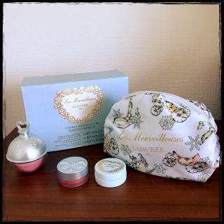 レメルヴェイユーズラデュレ(Les Merveilleuses LADUREE)のラデュレ♡今季新作&限定♡Xmasコフレ♡未使用(コフレ/メイクアップセット)