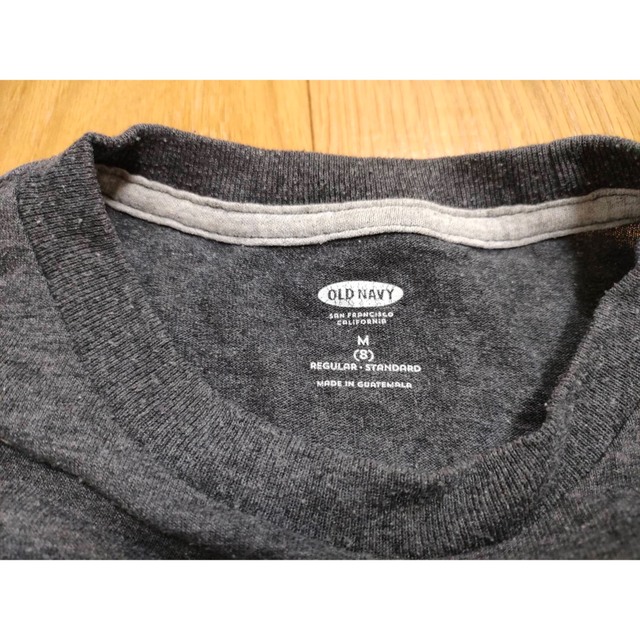 Old Navy(オールドネイビー)のオールドネイビーOLDNAVY 長袖Tシャツ　カットソー　130 140 M キッズ/ベビー/マタニティのキッズ服男の子用(90cm~)(Tシャツ/カットソー)の商品写真