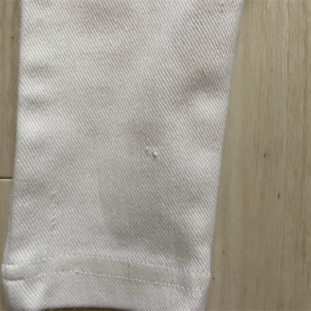petit main(プティマイン)のプティマイン　フリル付きパンツ　白　70cm キッズ/ベビー/マタニティのベビー服(~85cm)(パンツ)の商品写真