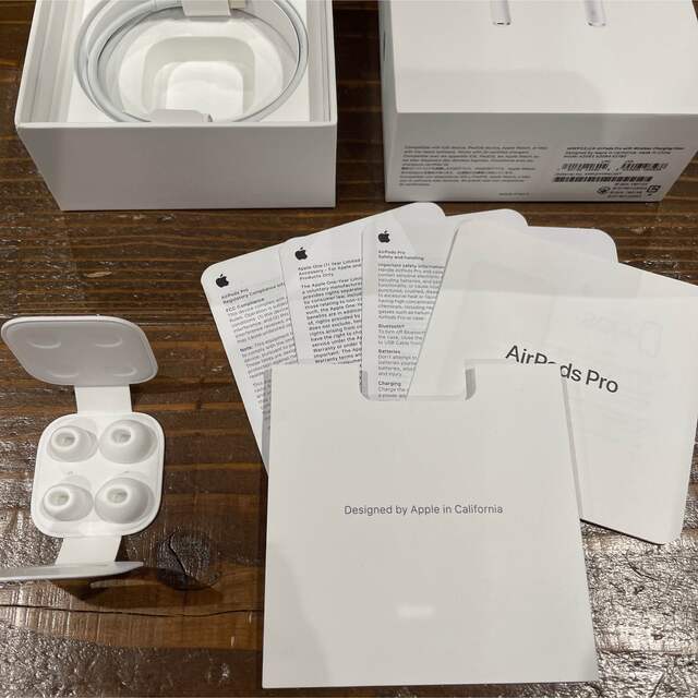 ［整備品・ほぼ未使用］Apple AirPods Pro 第1世代