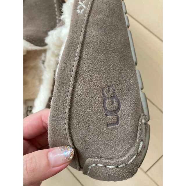 UGG(アグ)の【値下げしました！】UGG アンスレー モカシン レディースの靴/シューズ(スリッポン/モカシン)の商品写真