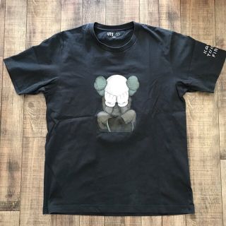 ユニクロ(UNIQLO)のダークグレーXL ユニクロ×カウズ Tシャツ KAWS UNIQLO(Tシャツ/カットソー(半袖/袖なし))