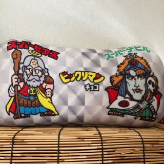 ビックリマン  背当てクッション　スーパーゼウス　スーパーデビル(キャラクターグッズ)