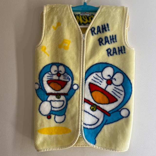 BANDAI ドラえもん 毛布 ベスト 子供用の通販 by ラン ドラえもん キッズ スリーパー 100cm