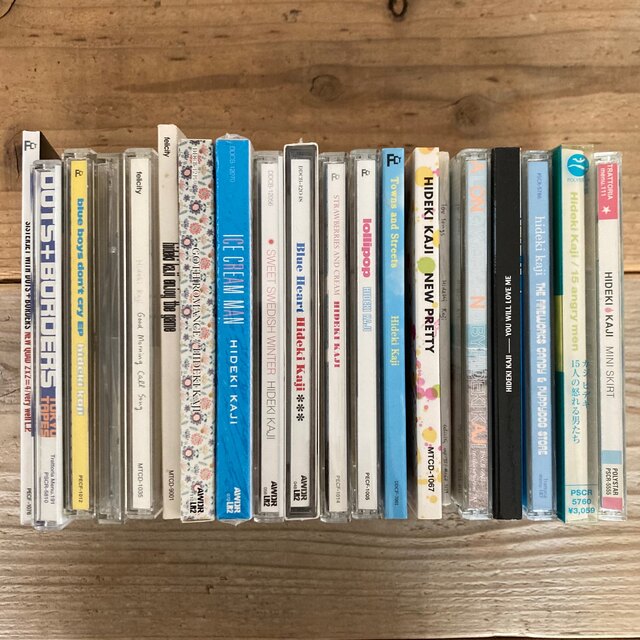 カジヒデキ    CD15枚セット　おまけ付き エンタメ/ホビーのCD(ポップス/ロック(邦楽))の商品写真