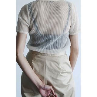 ステュディオス(STUDIOUS)の値下げ iirot イロット Pleats Sheer Knit_Ivory(シャツ/ブラウス(半袖/袖なし))