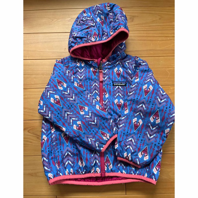 patagonia(パタゴニア)のよっぴー様専用 キッズ/ベビー/マタニティのキッズ服女の子用(90cm~)(ジャケット/上着)の商品写真