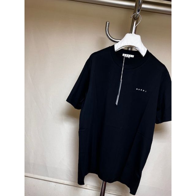 Marni(マルニ)の新品 48 22ss MARNI 胸ミニロゴ Tシャツ 黒 3712 メンズのトップス(Tシャツ/カットソー(半袖/袖なし))の商品写真