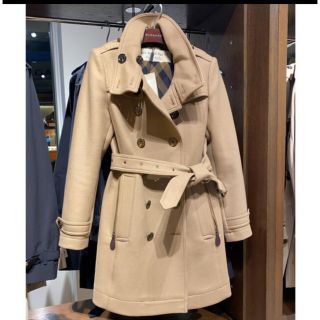 バーバリー(BURBERRY)のバーバリー　コート(トレンチコート)