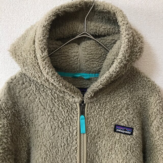 patagonia(パタゴニア)のパタゴニア　patagonia  フリース　ジャケット　パーカー　ガールズ レディースのジャケット/アウター(その他)の商品写真