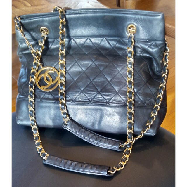 CHANEL(シャネル)のシャネル　チェーンバッグ レディースのバッグ(ショルダーバッグ)の商品写真