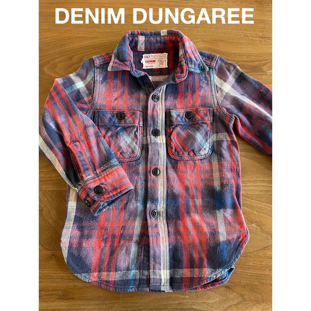 DENIM DUNGAREE(デニムダンガリー)のDENIM DUNGAREE チェックシャツ キッズ/ベビー/マタニティのキッズ服男の子用(90cm~)(ジャケット/上着)の商品写真