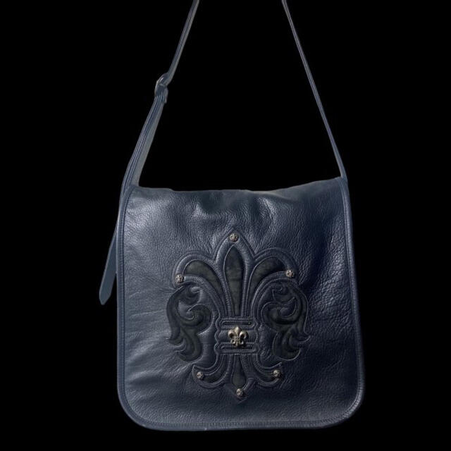 売れ筋ランキングも掲載中! Chrome Hearts メールバッグ BSフレア装飾