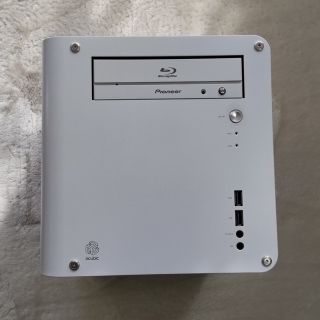 小型自作PC☆BDドライブ付き☆WIFI対応(デスクトップ型PC)