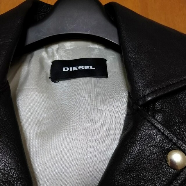 DIESEL(ディーゼル)の値下げディーゼルリアルレザーライダース レディースのジャケット/アウター(ライダースジャケット)の商品写真