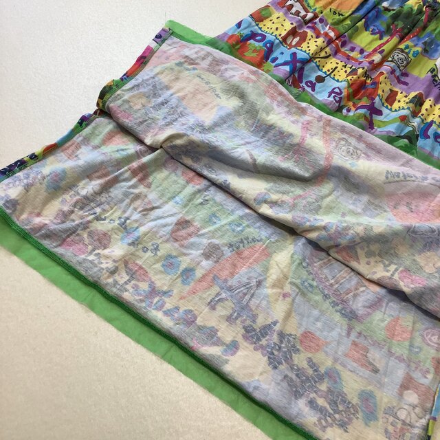 美品】OLLEBOREBLA ブタ総柄 アルベロベロ サイドスリット スカート