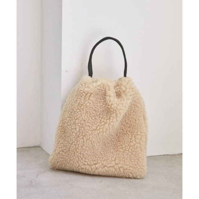 TODAYFUL(トゥデイフル)の【美品】完売 TODAYFUL Square Boa Bag スクエアボアバッグ レディースのバッグ(ハンドバッグ)の商品写真