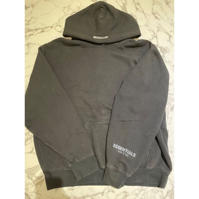 FEAR OF GOD(フィアオブゴッド)のESSENTIALS Core Pullover Hoodie Black M メンズのトップス(パーカー)の商品写真