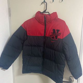 NIKE(ダウンジャケット ・ レッド/赤色系)のフリマアイテム一覧 NIKE(ダウンジャケット ・ レッド/赤色系)のフリマアイテム一覧