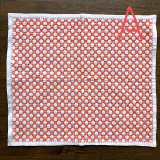 刺し子のお手本花布巾➕私作花布巾「丸つなぎ」合計4枚(キッチン小物)